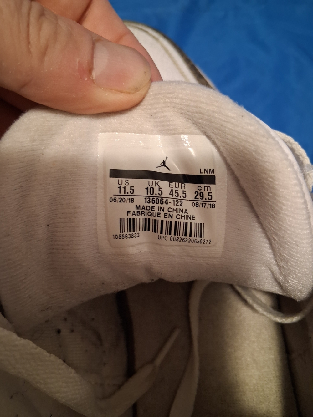 Jordan Air Jordan 3 Retro Mocha 2018 White/Chrome-Dark Mocha 136064-122 - Picture 5 of 7